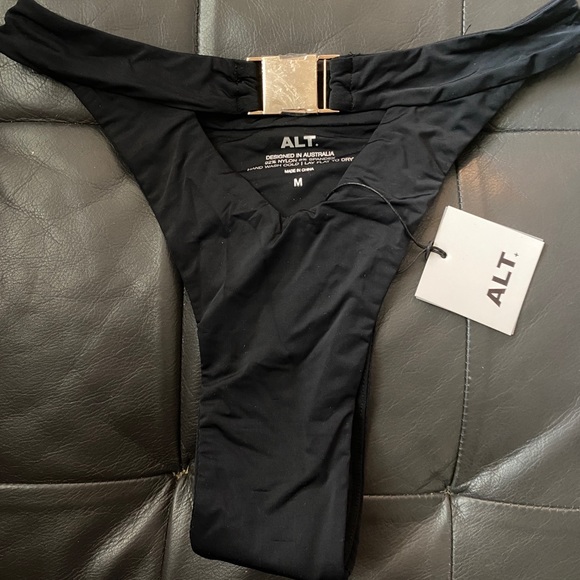 COPY - ALT swimwear - Picture 5 of 6